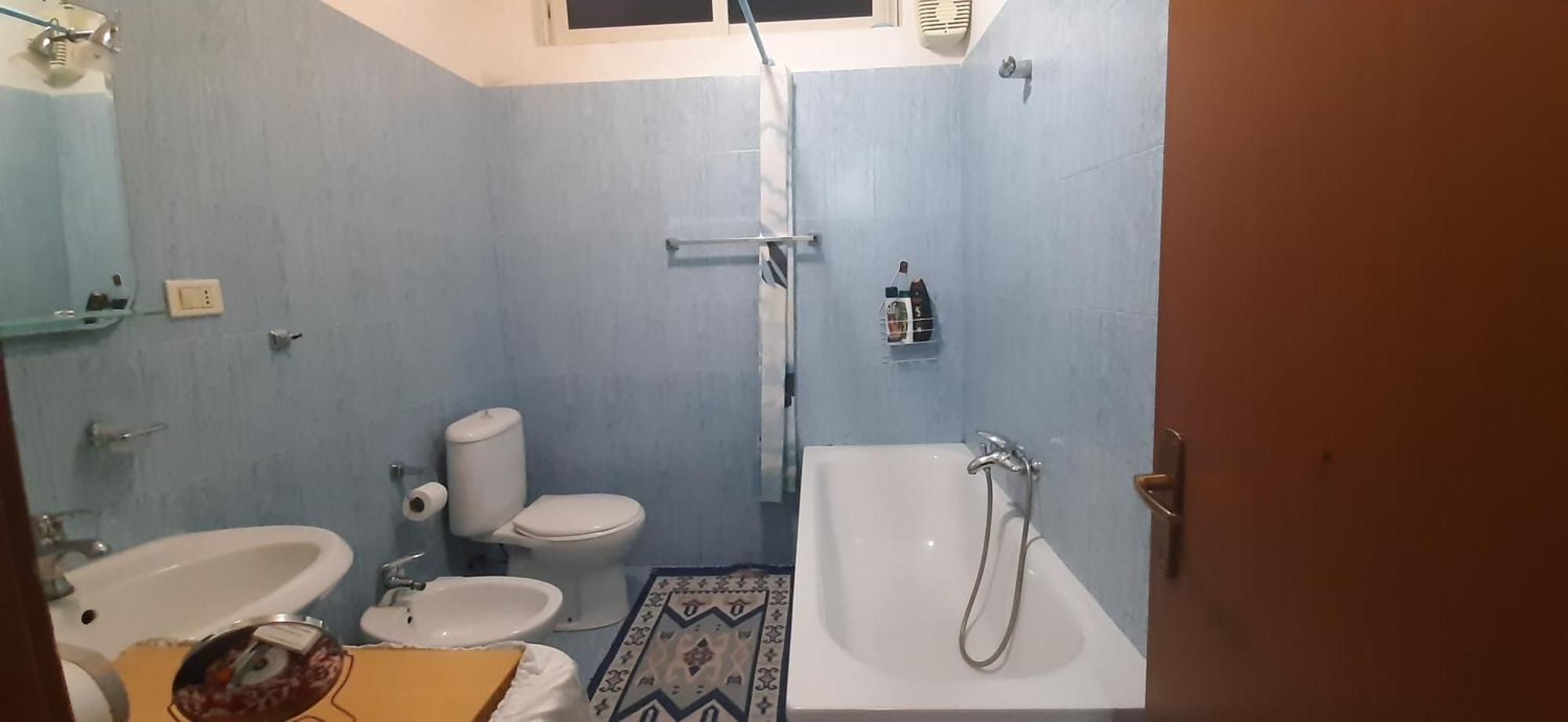 Enki'S Guesthouse Tiran Dış mekan fotoğraf